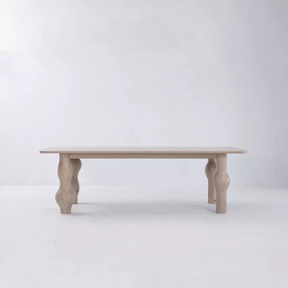 Oyster 白蜡木餐桌 - 1.6m